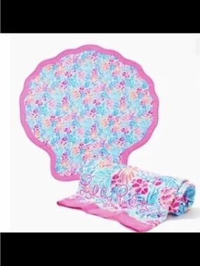 🐚🩷🐚 Lilly Pulitzer giant shell beach towel